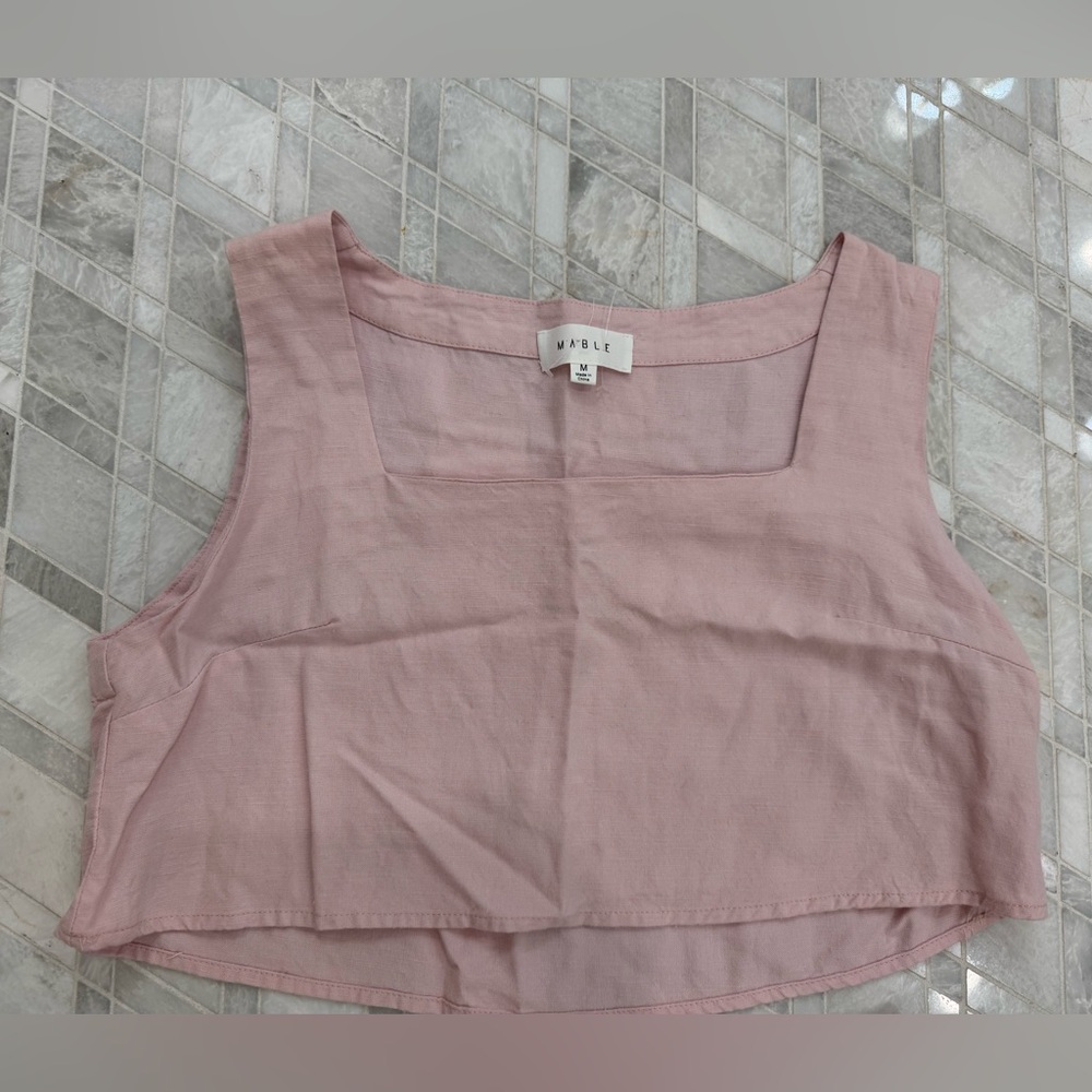 Pink Linen Crop Top and Shorts Set - Picture 3 of 4